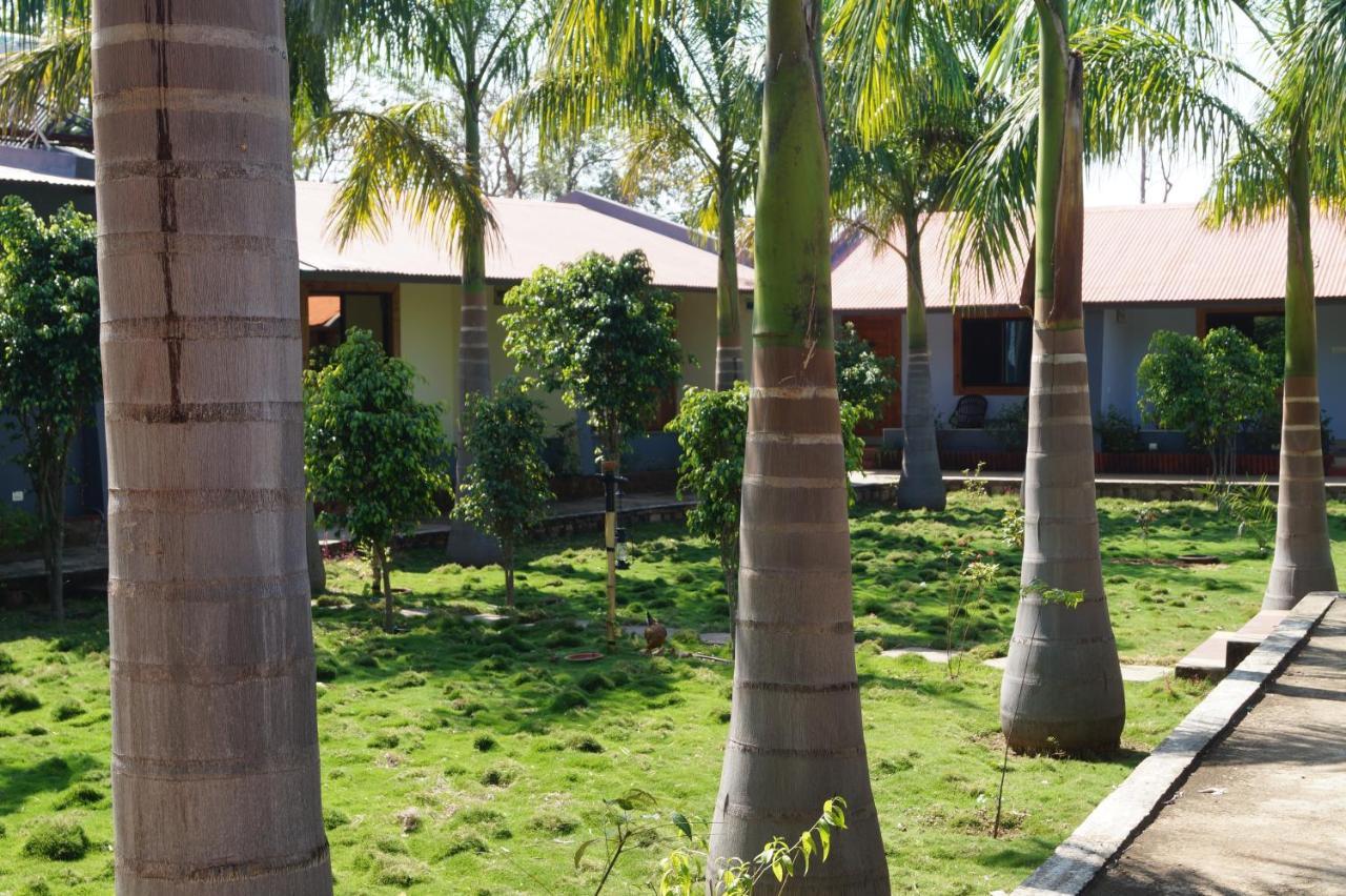 Tadoba Tiger Valley Resort Chandrapur エクステリア 写真